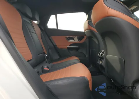 2024 Mercedes-Benz Glc Coupe 300 4Matic z USA, uszkodzony, nr VIN W1NKJ4HB7RF108976